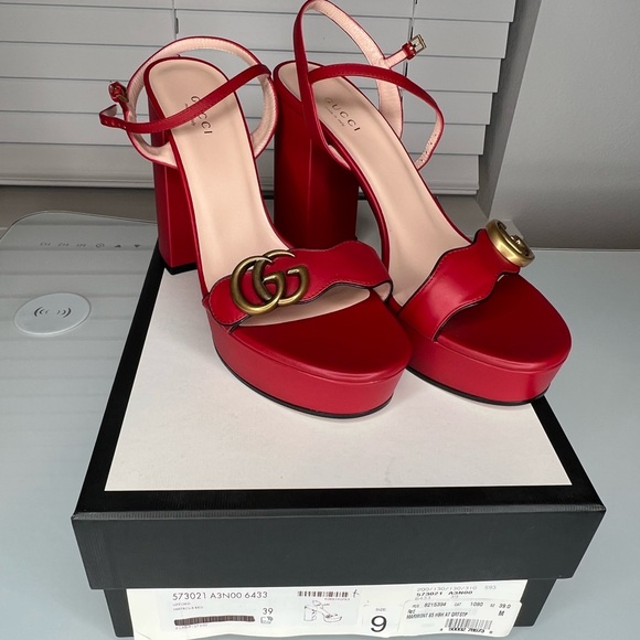 Gucci Red High Heel Sandals with Gold Accent - Picture 1 of 5